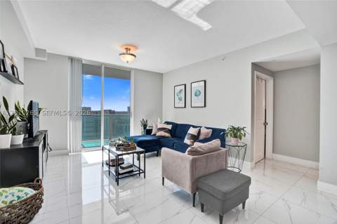 1250 S Miami Ave 2103, Miami FL - photo 12 of 38