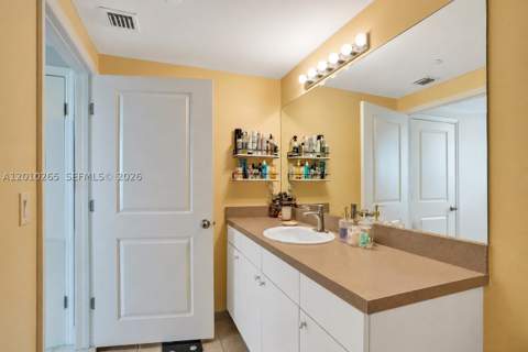 1250 S Miami Ave 2103, Miami FL - photo 17 of 38