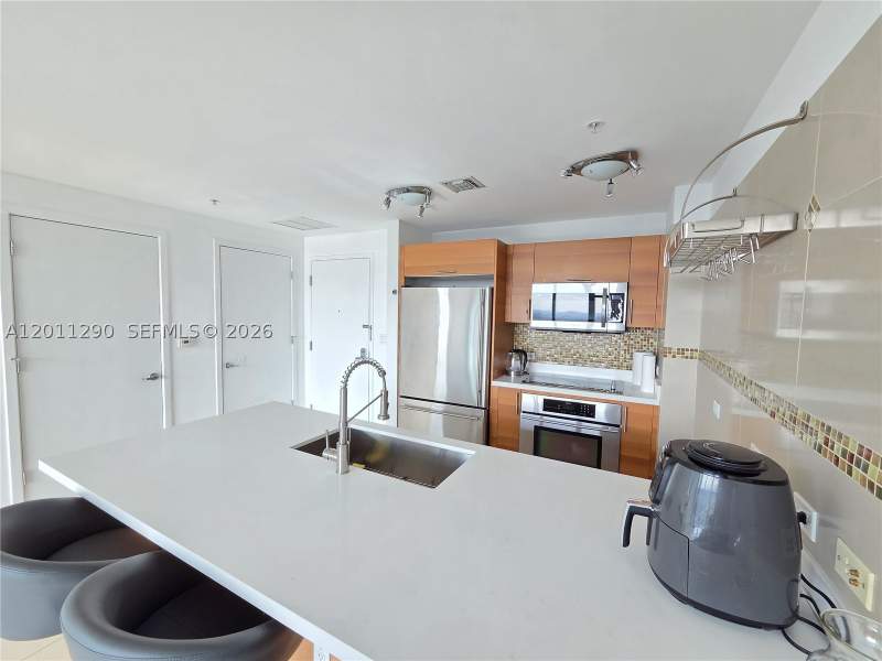 1 bedroom Condominium at 3301 NE 1st Ave H3005, Four Midtown Miami Condo, Miami — photo 3