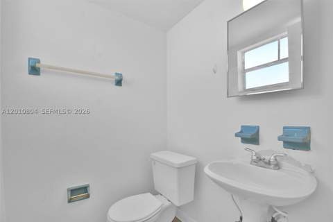 618 Euclid Ave 303, Miami Beach FL - photo 12 of 31
