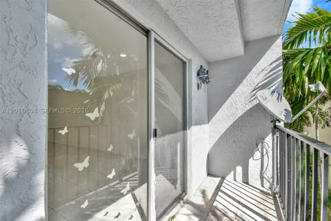618 Euclid Ave 303, Miami Beach FL - photo 19 of 31