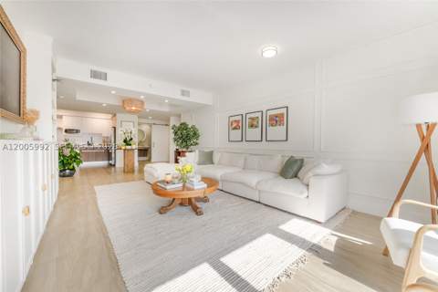 120 Salamanca Ave 3B, Coral Gables FL - photo 8 of 15