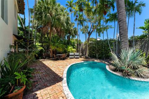6121 La Gorce Dr, Miami Beach FL - photo 11 of 36