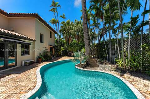 6121 La Gorce Dr, Miami Beach FL - photo 19 of 36
