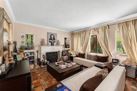 6121 La Gorce Dr, Miami Beach FL - photo 8 of 36