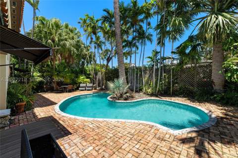 6121 La Gorce Dr, Miami Beach FL - photo 9 of 36
