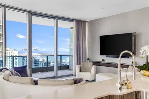 200 Biscayne Boulevard Way 4401, Miami FL - photo 7 of 31