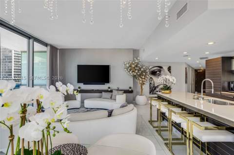 200 Biscayne Boulevard Way 4401, Miami FL - photo 9 of 31