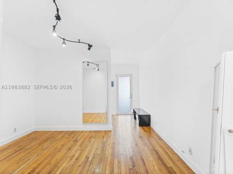 1235 Euclid Ave 16, Miami Beach FL - photo 18 of 30