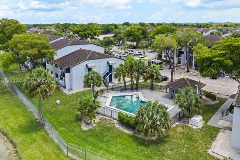 2 bedroom Condominium at 7195 NW 179th St 106, Villa Bellini Condo, Hialeah — photo 4