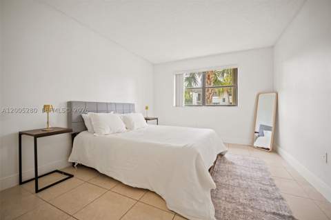 7195 NW 179th St 106, Hialeah FL - photo 8 of 32