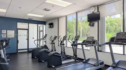 100 Bayview Dr 210, Sunny Isles Beach FL - photo 24 of 25