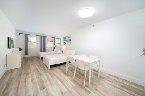 834 Ocean Drive 406, Miami Beach FL - photo 11 of 20