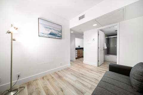 834 Ocean Drive 406, Miami Beach FL - photo 13 of 20