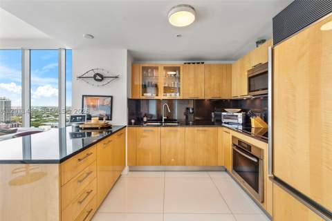 6899 Collins Ave 2004, Miami Beach FL - photo 15 of 66