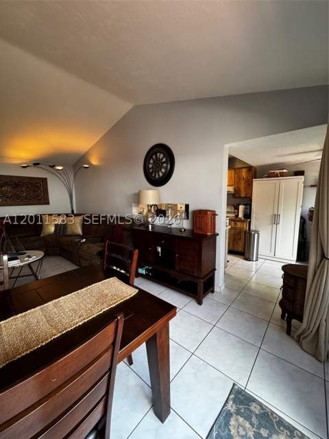 12316 SW 119th Ln, Miami FL - photo 9 of 29