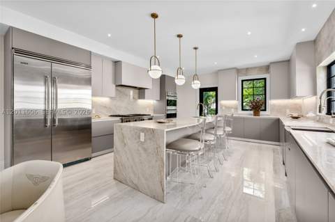 547 NE 57th St, Miami FL - photo 17 of 39