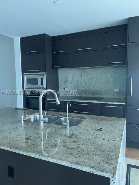 900 Biscayne Blvd 2904, Miami FL - photo 6 of 21