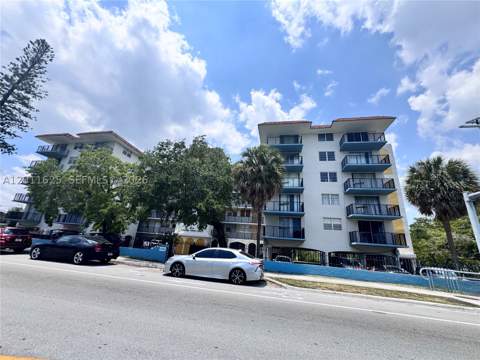 12590 NE 16th Ave 209, North Miami FL - photo 16 of 30