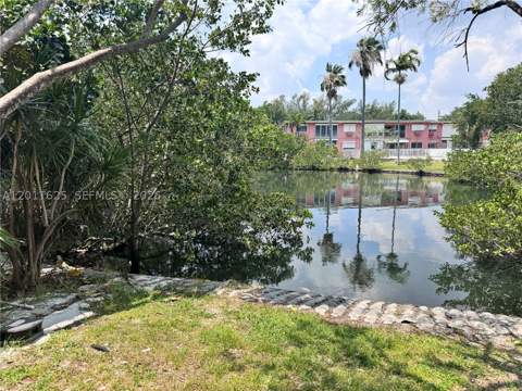 12590 NE 16th Ave 209, North Miami FL - photo 24 of 30