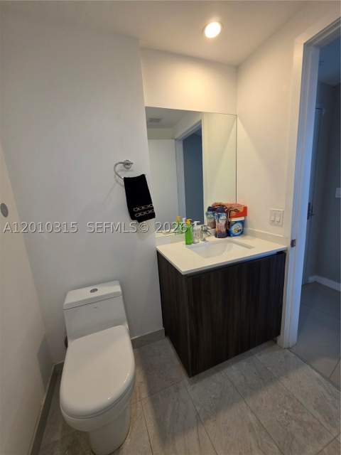 488 NE 18th St 301, Miami FL - photo 14 of 50