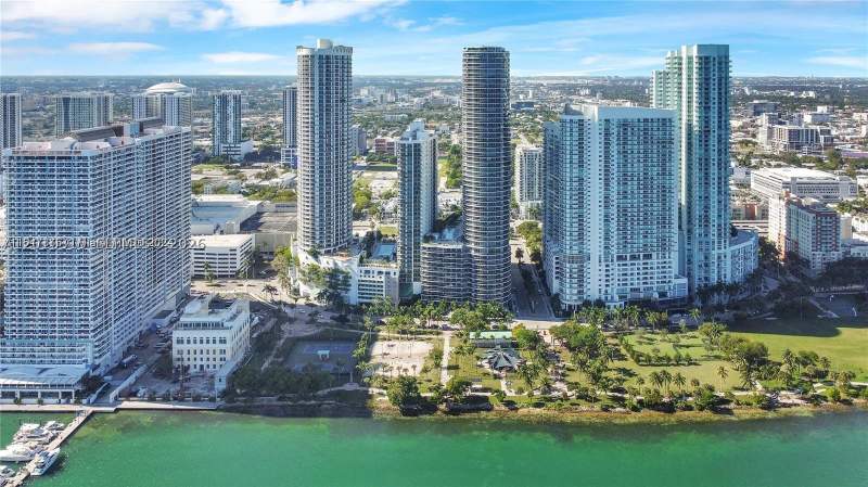 2 bedroom Condominium at 488 NE 18th St 301, Aria On The Bay Condo, Miami — photo 2