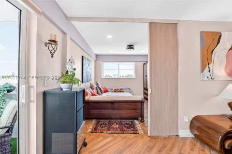 1455 West Ave 501, Miami Beach FL - photo 19 of 35