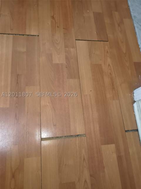 650 NW 86th Pl 3-101, Miami FL - photo 7 of 11