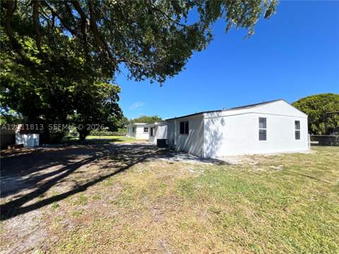2370 NW 96th St, Miami FL - photo 21 of 23