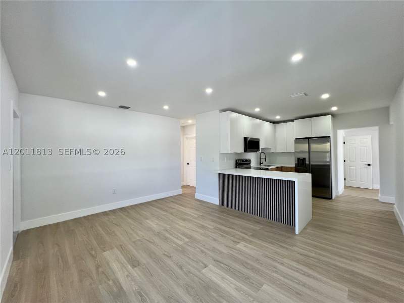 3 bedroom SingleFamilyResidence at 2370 NW 96th St, East Gulfair, Miami — photo 5