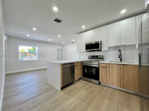 2370 NW 96th St, Miami FL - photo 7 of 23