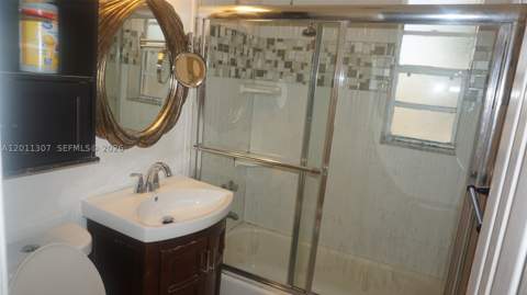 335 NW 187th St, Miami Gardens FL - photo 21 of 34