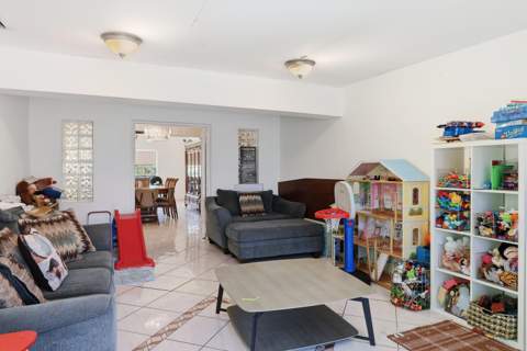 1324 Lenox Avenue, Miami Beach FL - photo 15 of 24