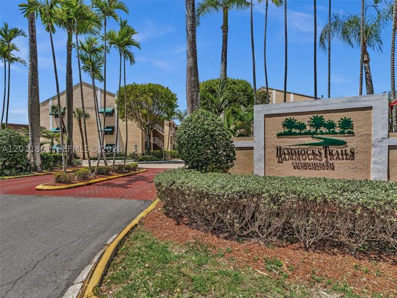 2 bedroom Condominium at 15325 SW 106th Ter 636, Hammocks Trails Condo, Miami — photo 3