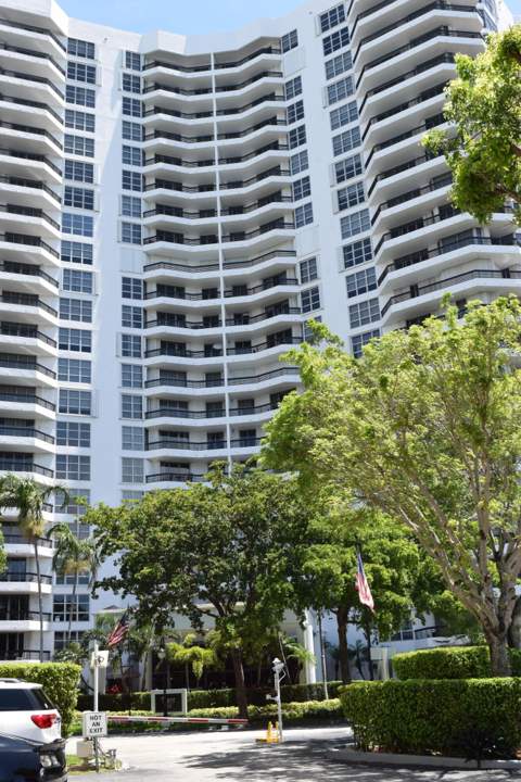 3400 NE 192 Street 1102, Aventura FL - photo 22 of 23