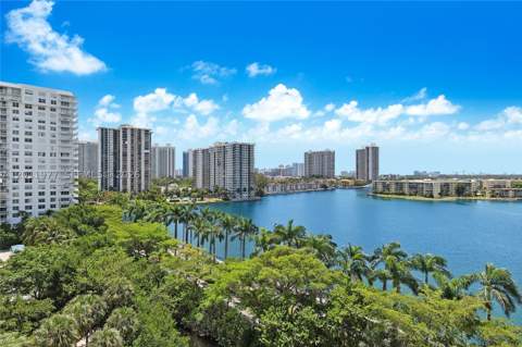 2801 NE 183rd St 912W, Aventura FL - photo 15 of 21