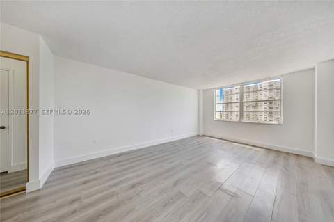 2801 NE 183rd St 912W, Aventura FL - photo 7 of 21