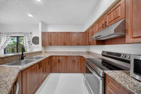 2334 SE 24th Ave 2334, Homestead FL - photo 9 of 30