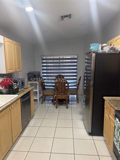 8748 NW 143rd Ter, Miami Lakes FL - photo 15 of 30