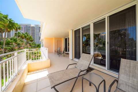 791 Crandon Blvd 404, Key Biscayne FL - photo 12 of 85