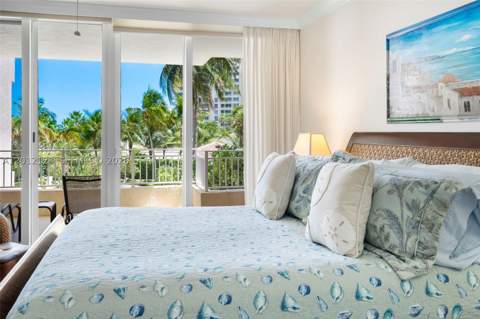 791 Crandon Blvd 404, Key Biscayne FL - photo 17 of 85