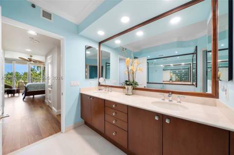 791 Crandon Blvd 404, Key Biscayne FL - photo 21 of 85