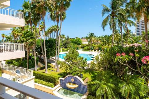 791 Crandon Blvd 404, Key Biscayne FL - photo 9 of 85