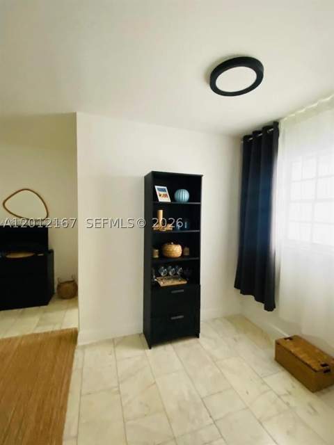1526 Pennsylvania Ave 20, Miami Beach FL - photo 15 of 26