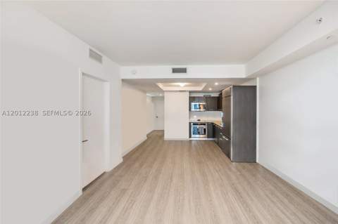 45 SW 9th St 1604, Miami FL - photo 24 of 34