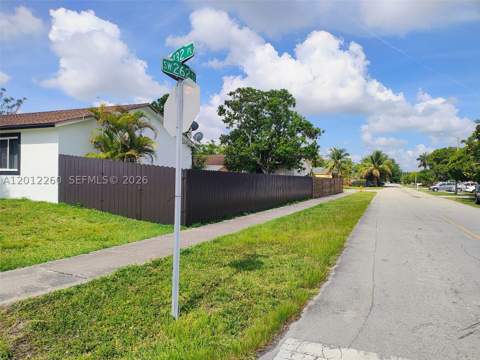 26200 SW 132nd Pl, Homestead FL - photo 6 of 7