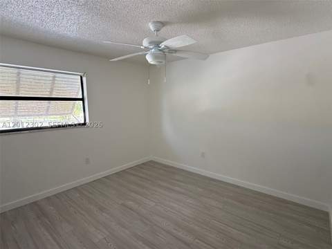 6850 NW 173rd Dr 109, Hialeah FL - photo 11 of 12