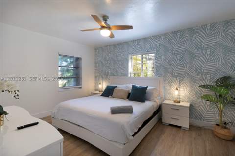 437 NE 107th St, Miami FL - photo 11 of 36
