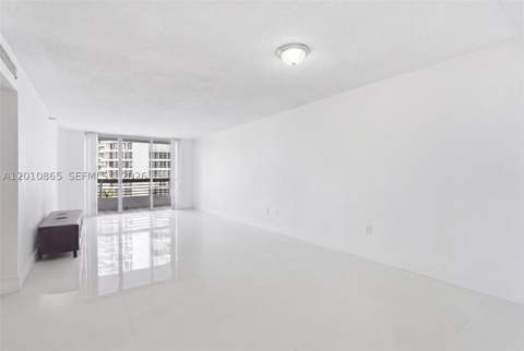 19195 NE 36th Ct 604, Aventura FL - photo 7 of 26