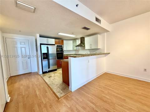 170 SE 14th St 2906, Miami FL - photo 7 of 33